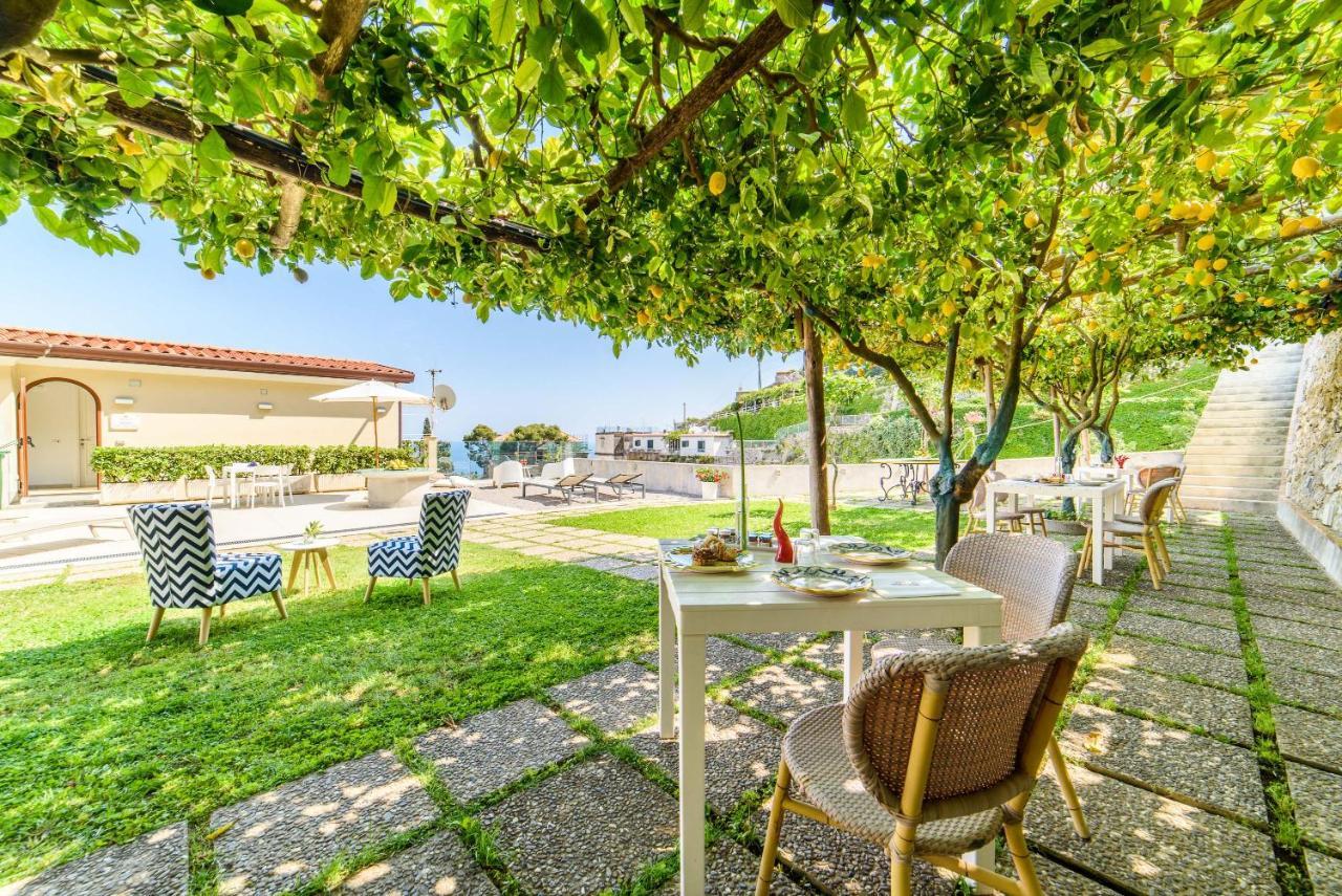 Bed & Breakfast Residenza Al Pesce D'oro 2*